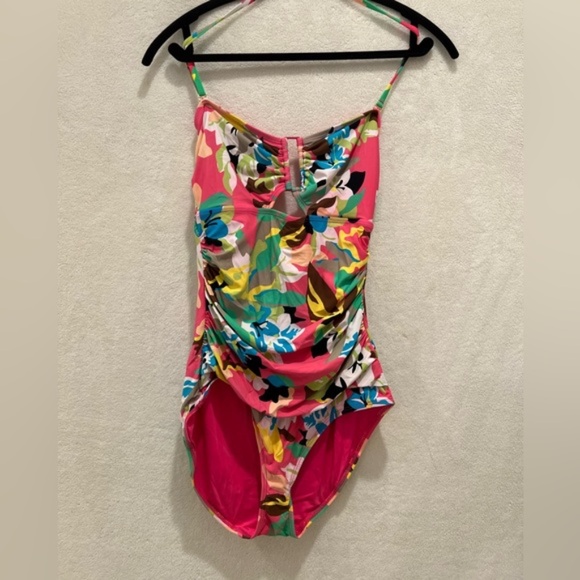 Anne Cole Floral Ruched Buckle Hole One Piece Swimsuit - Picture 4 of 9